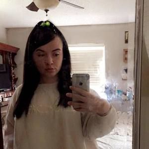 Meet your Posher, Kellissa